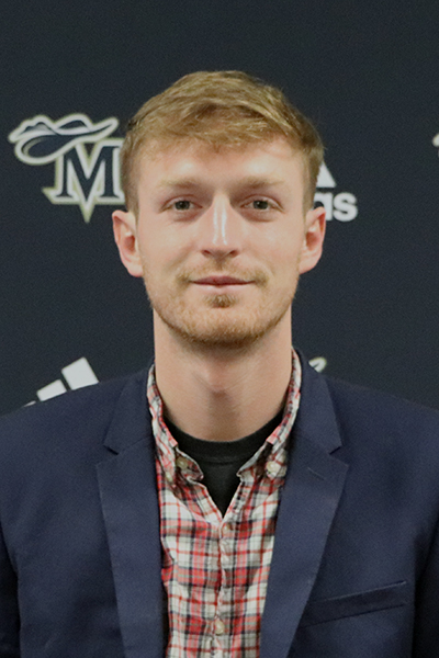 Mic Moore Headshot 2021-22