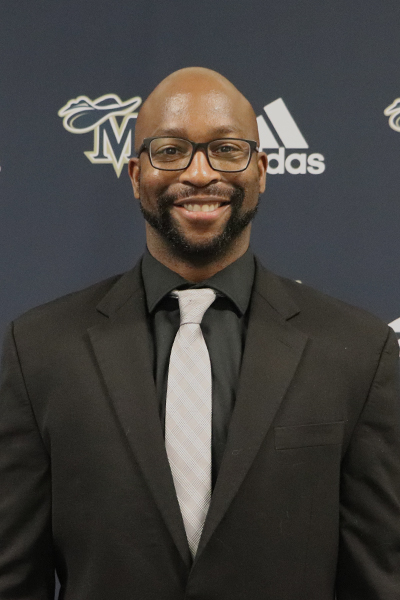 Anthony Barringer Headshot MBB 2022-23