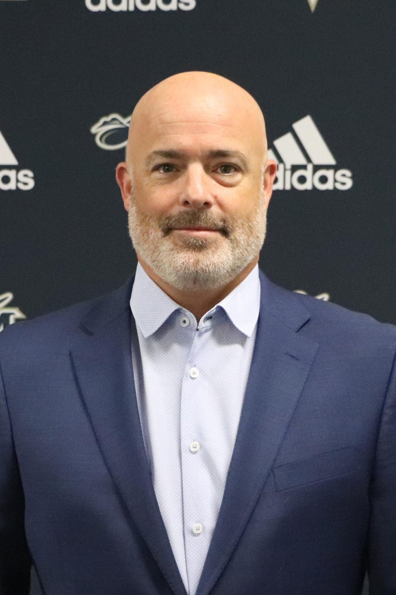 Brian Holland Headshot 2023-24