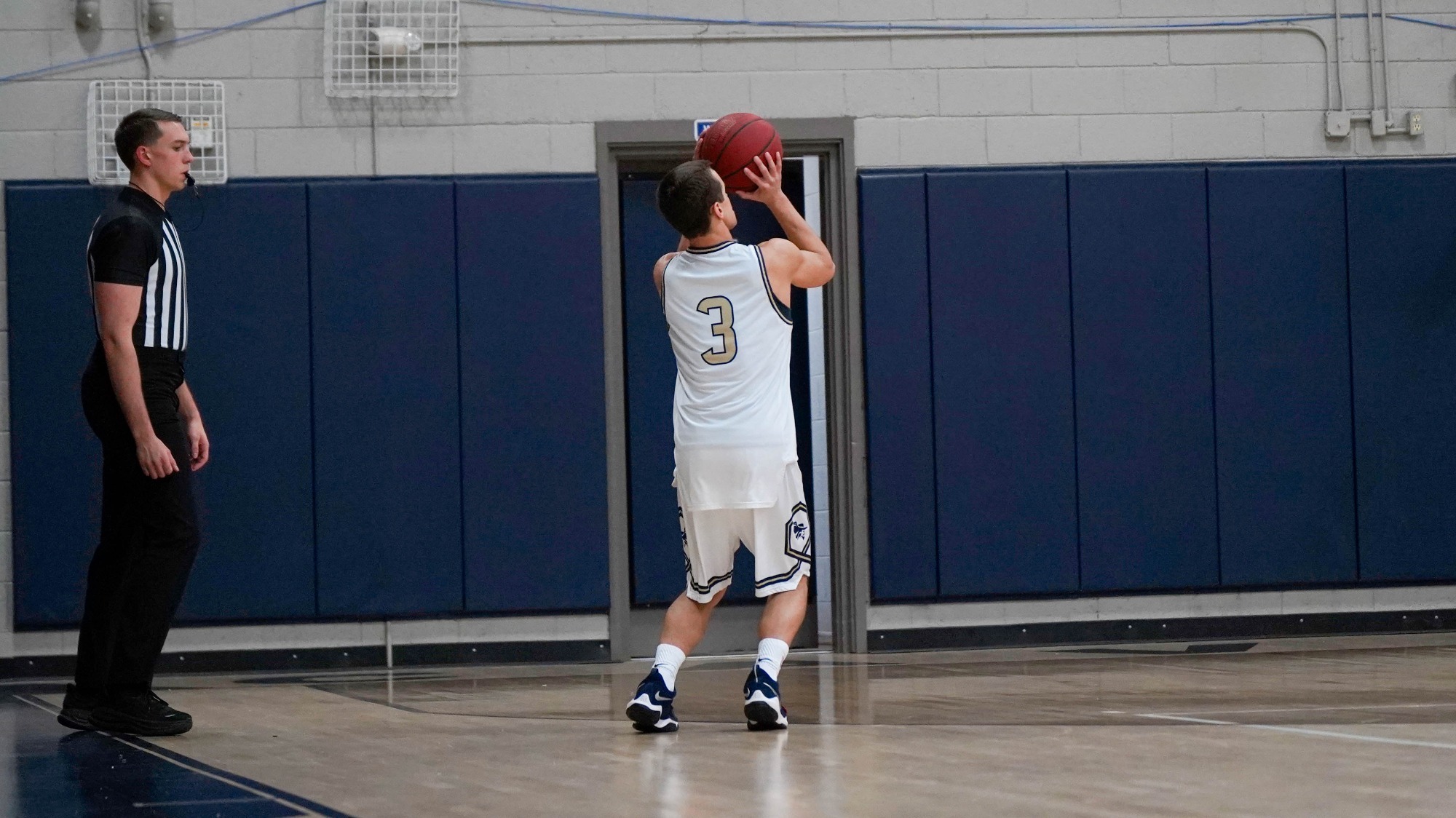 Zeke Bullington vs. Bryan 121025