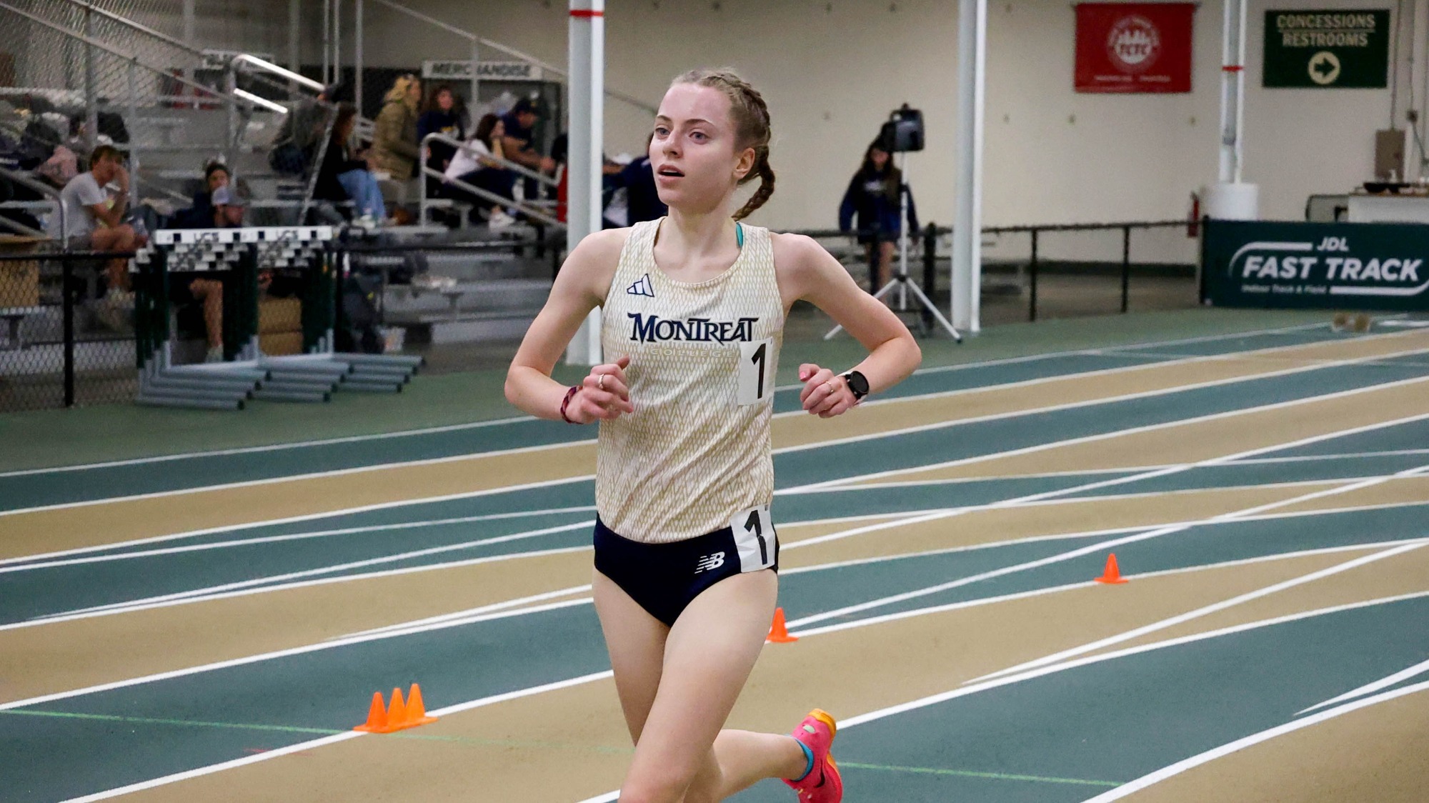 Heather Murphy at AAC Indoor T&F Championships 021025