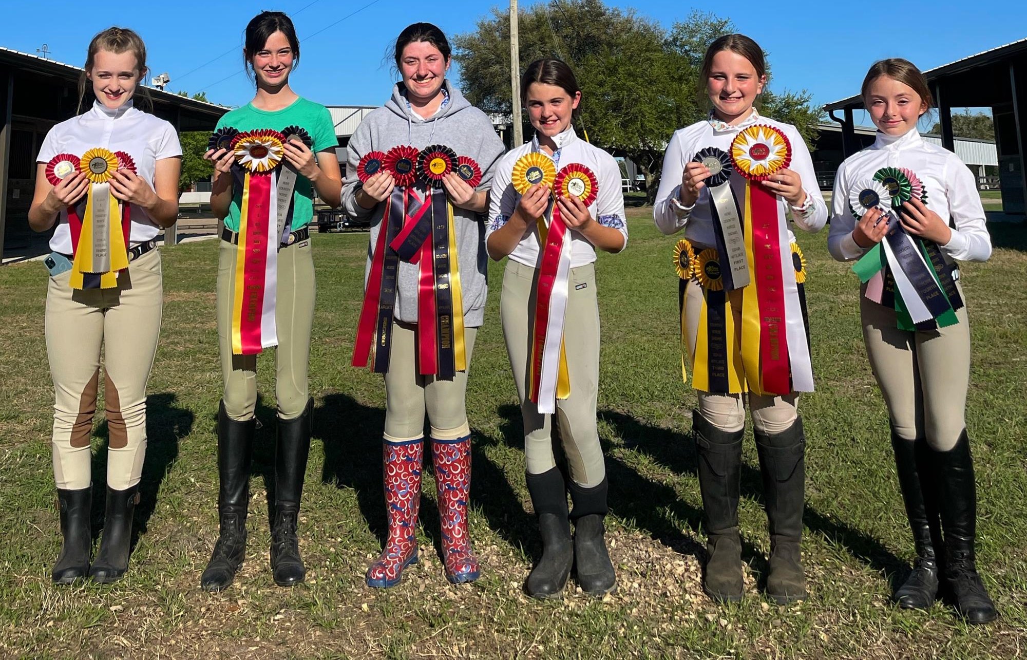 Equestrian Breaks Grand Champion Record at Battle of the Barns