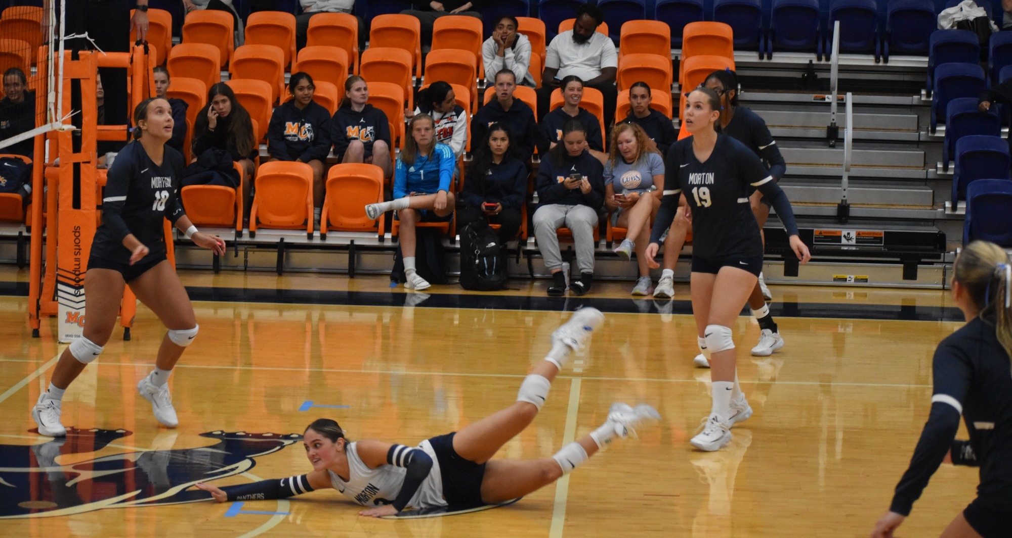 Volleyball vs Moraine 