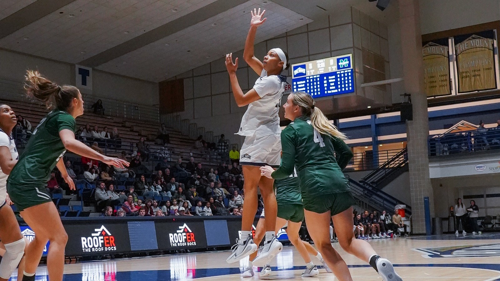 Jaedyn Jamison Watches a Floater Go Towards the Net