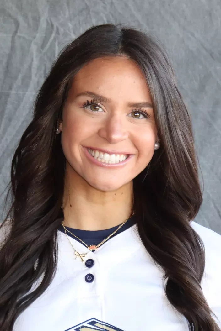 Dani Brown Head Shot