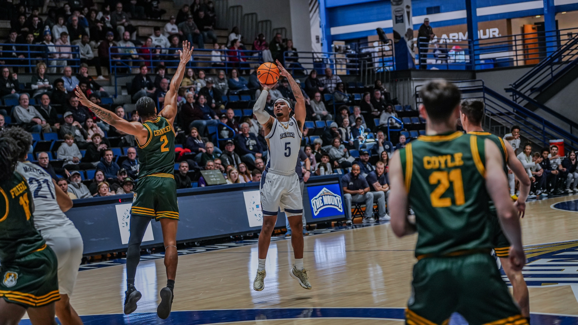 Trey Deveaux vs. Siena