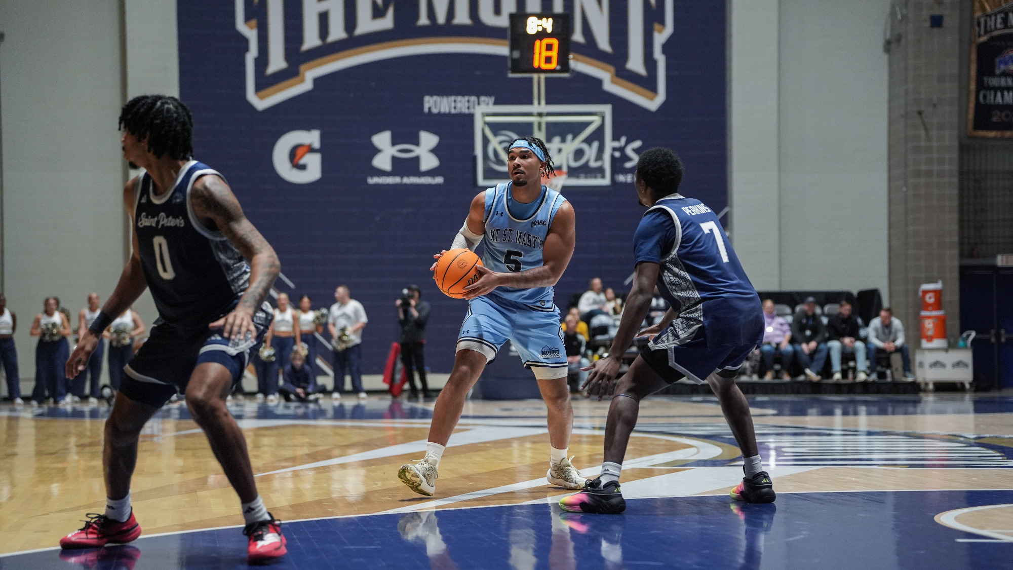 Trey Deveaux vs. Saint Peter's