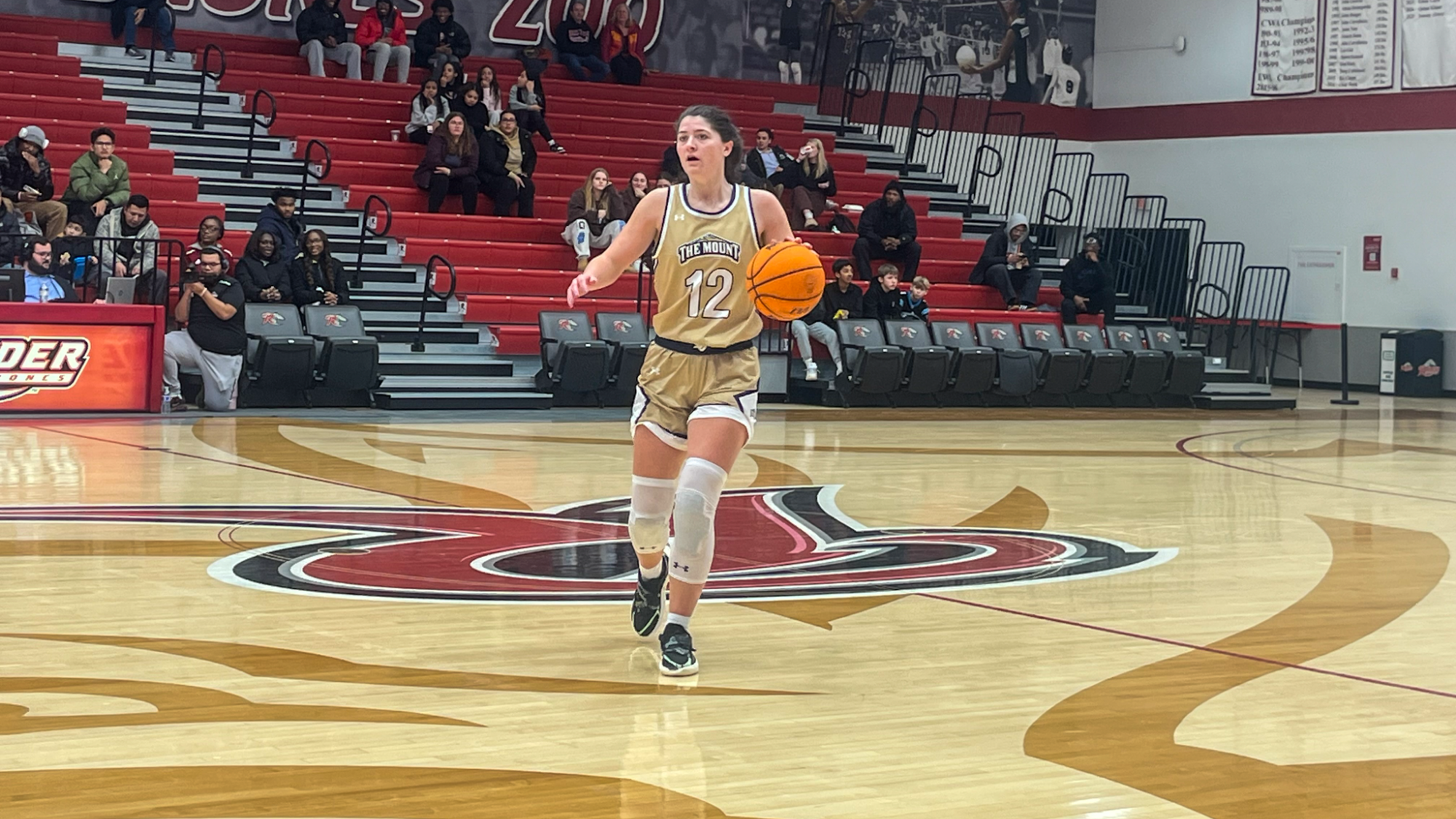 Giana Hoddinott Begins to Call Out a Play