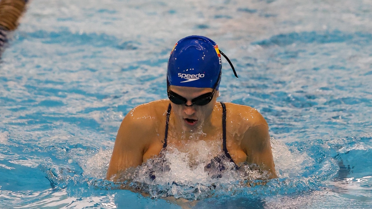 Carmen Del Aguila Swimming