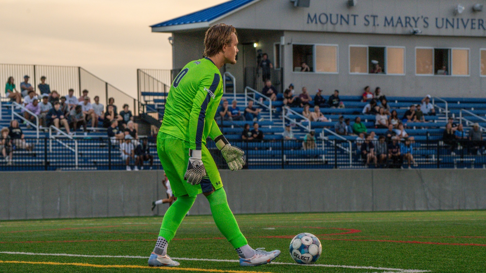 Lars Almakaars Prepares to Strike the Ball on a Goal Kick