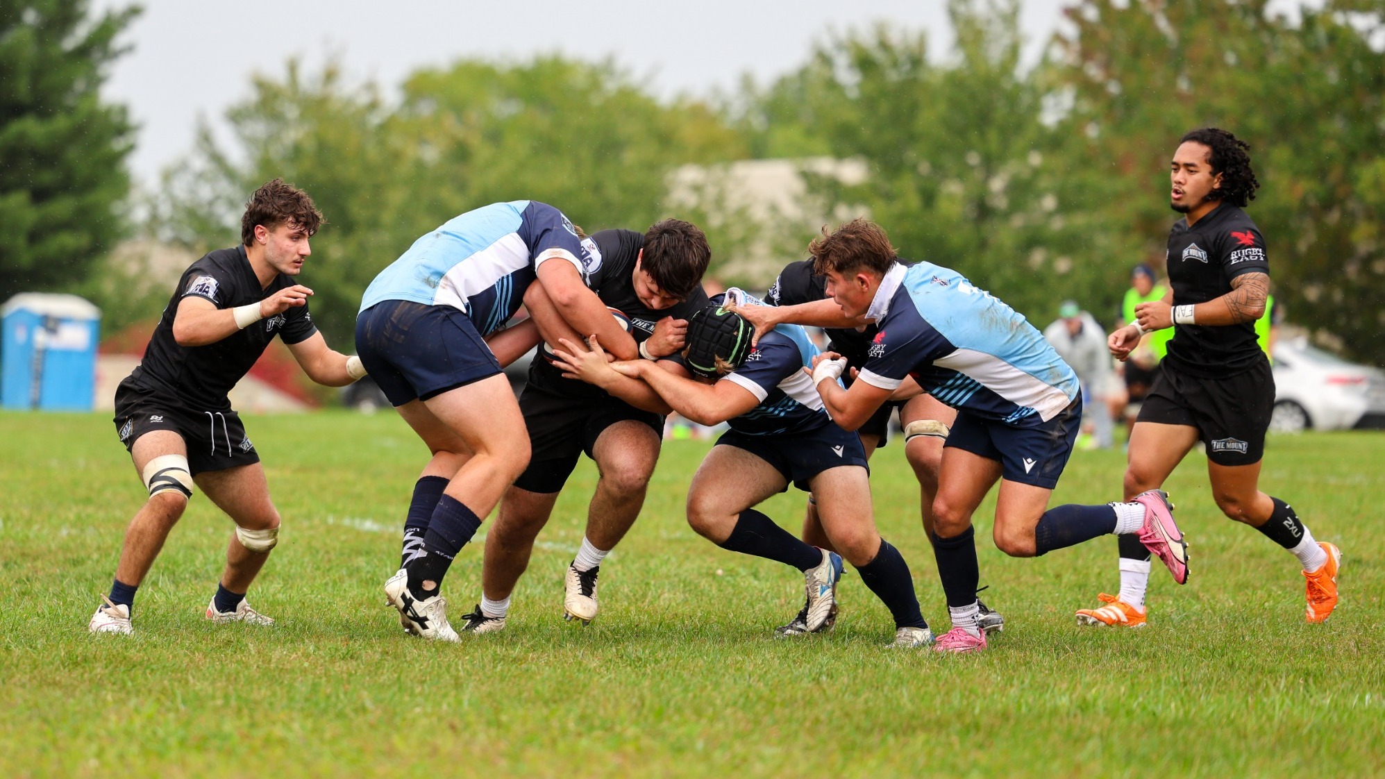 Three Opponents Block Mount Runner