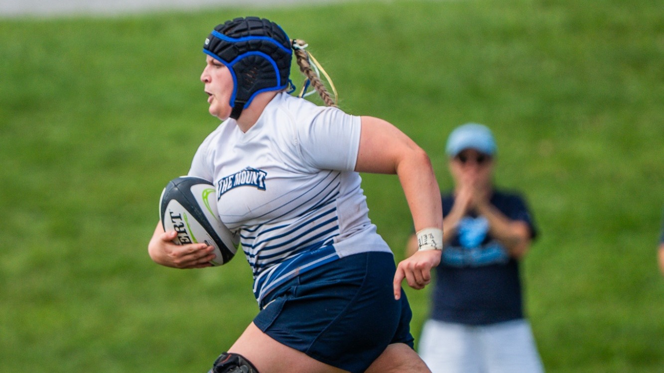 Anna Yerofeyev in Stride WRUGBY