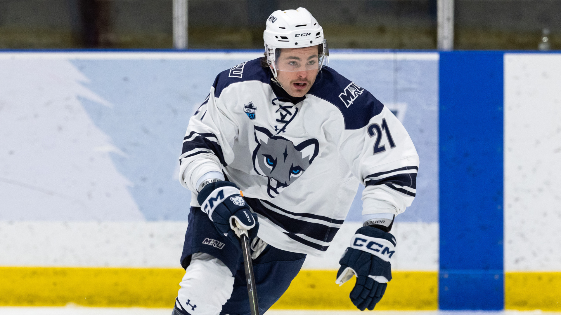 Clay Hanus Signs with Wranglers