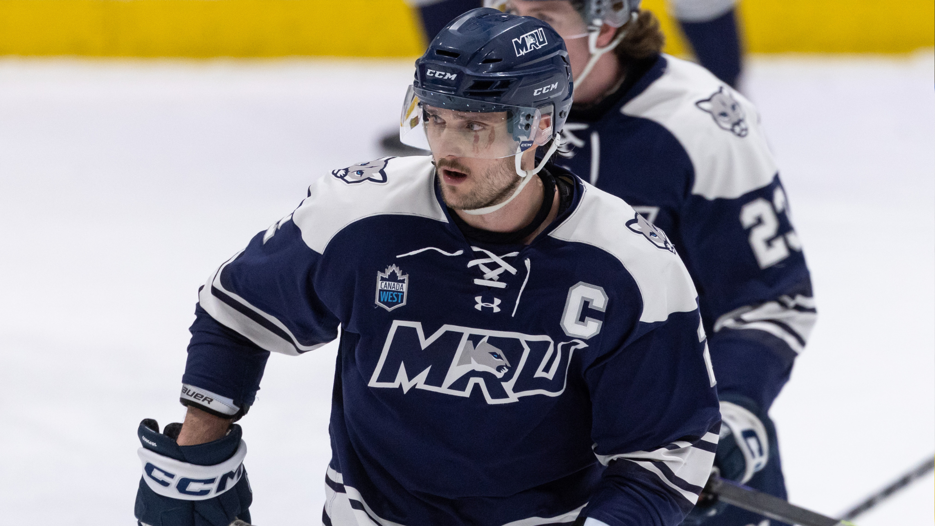 Walker signs with the Royals