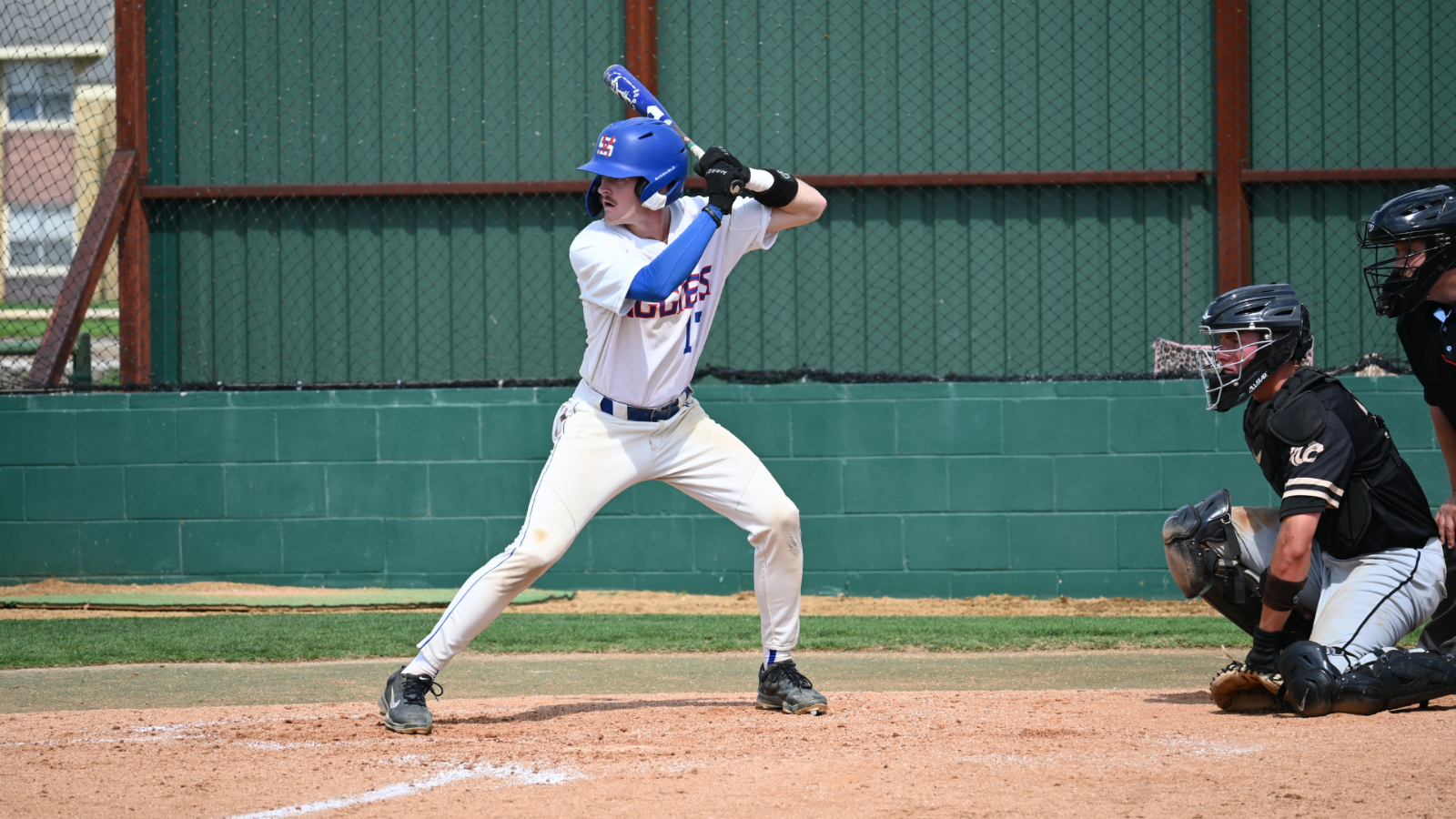 Cason Johnson at bat against Redlands
