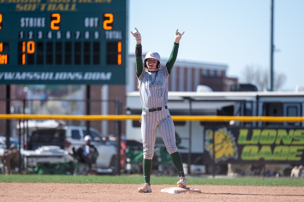 Lions Open Conference Play With Sweep Over Lincoln Missouri Southern