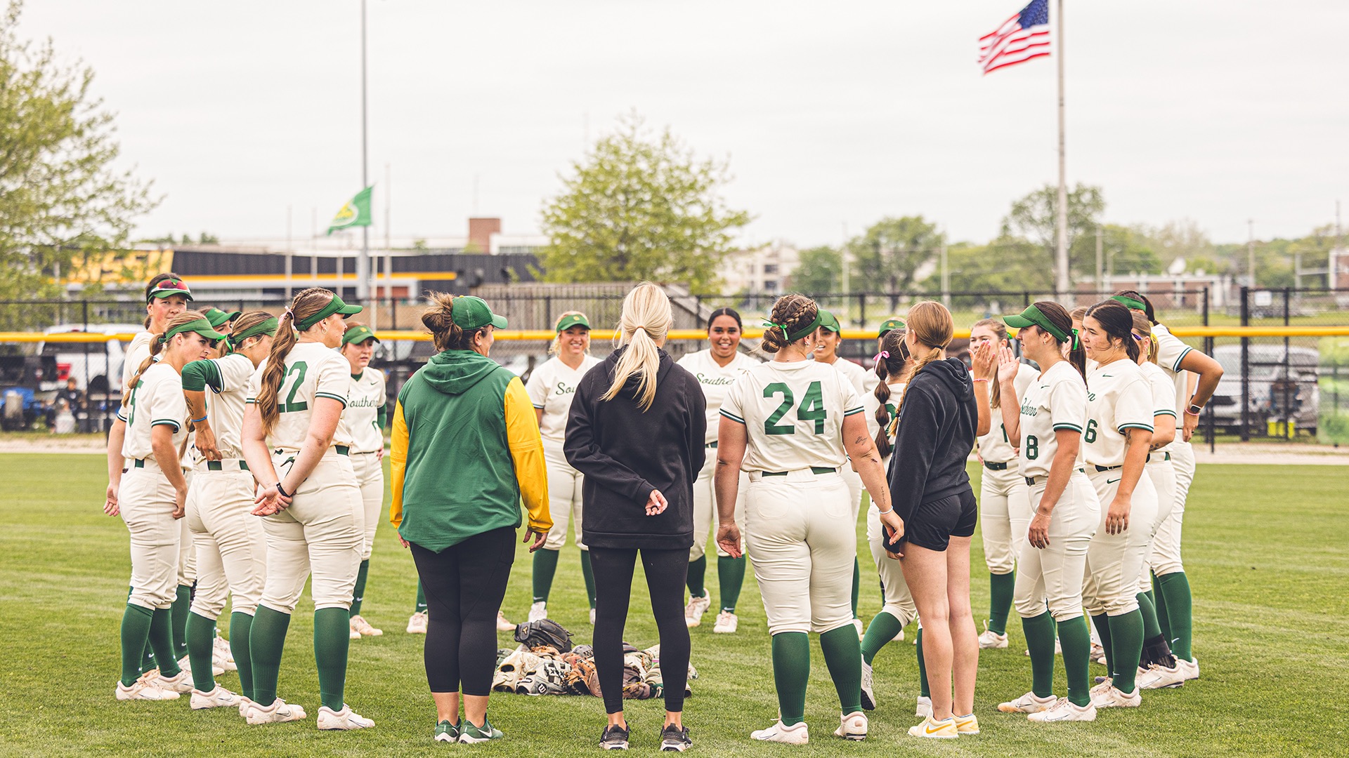 2025 MSSU Softball_Huddle_BANNER_54480538675_9cb8a1fa88_o.jpg