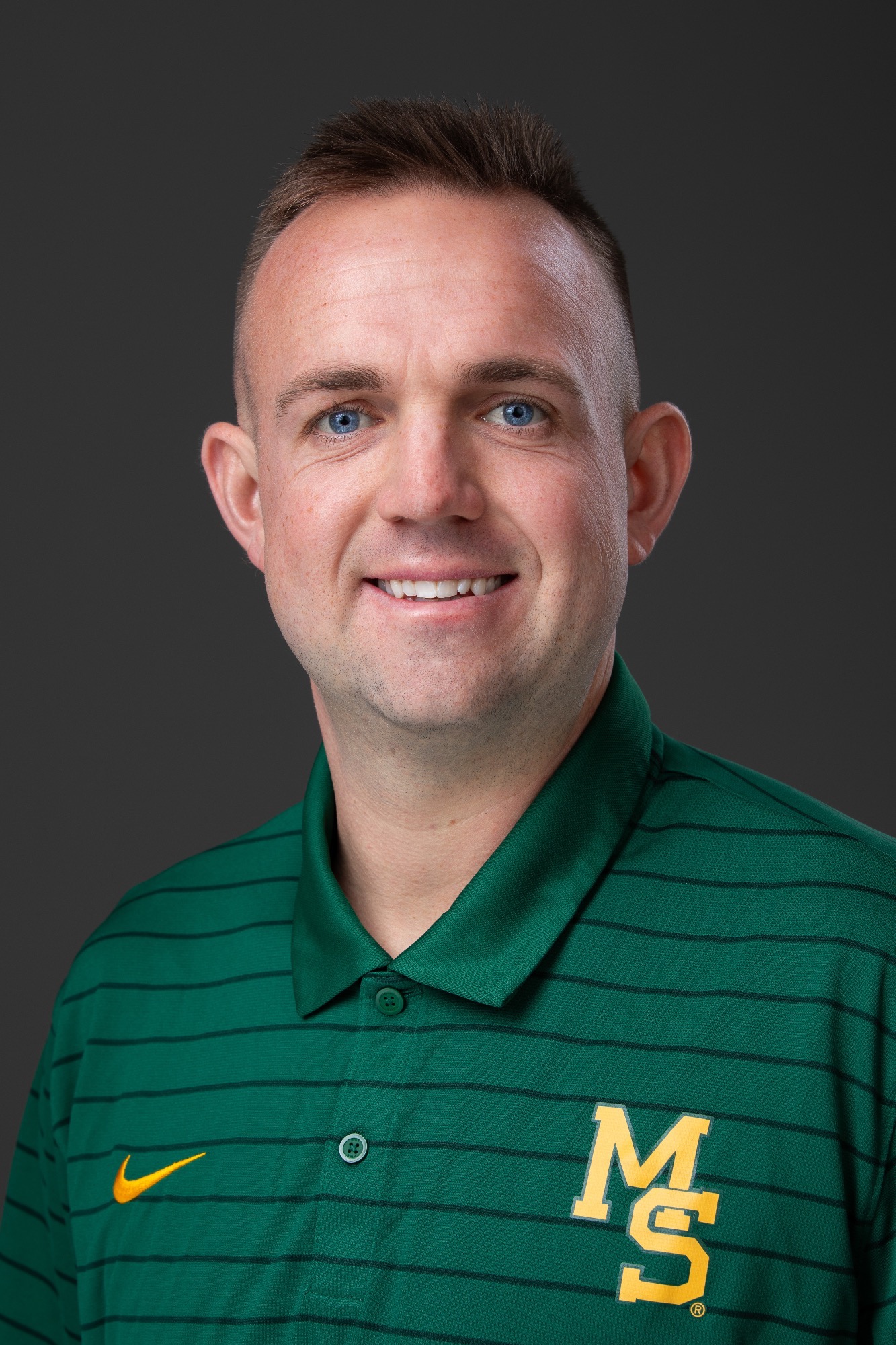 Elliot Chadderton headshot.jpg