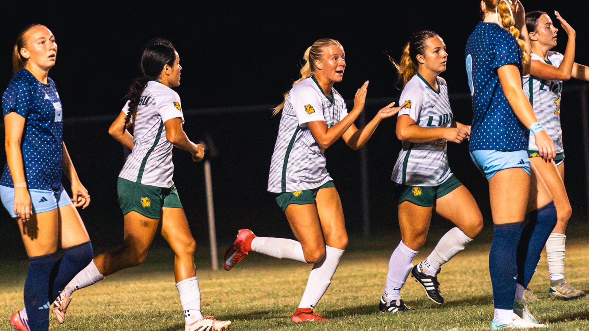 Abbi Rosencutter_MSSU SOCCER_2026_BANNER_55541947016_42fab0ed24_o.jpg