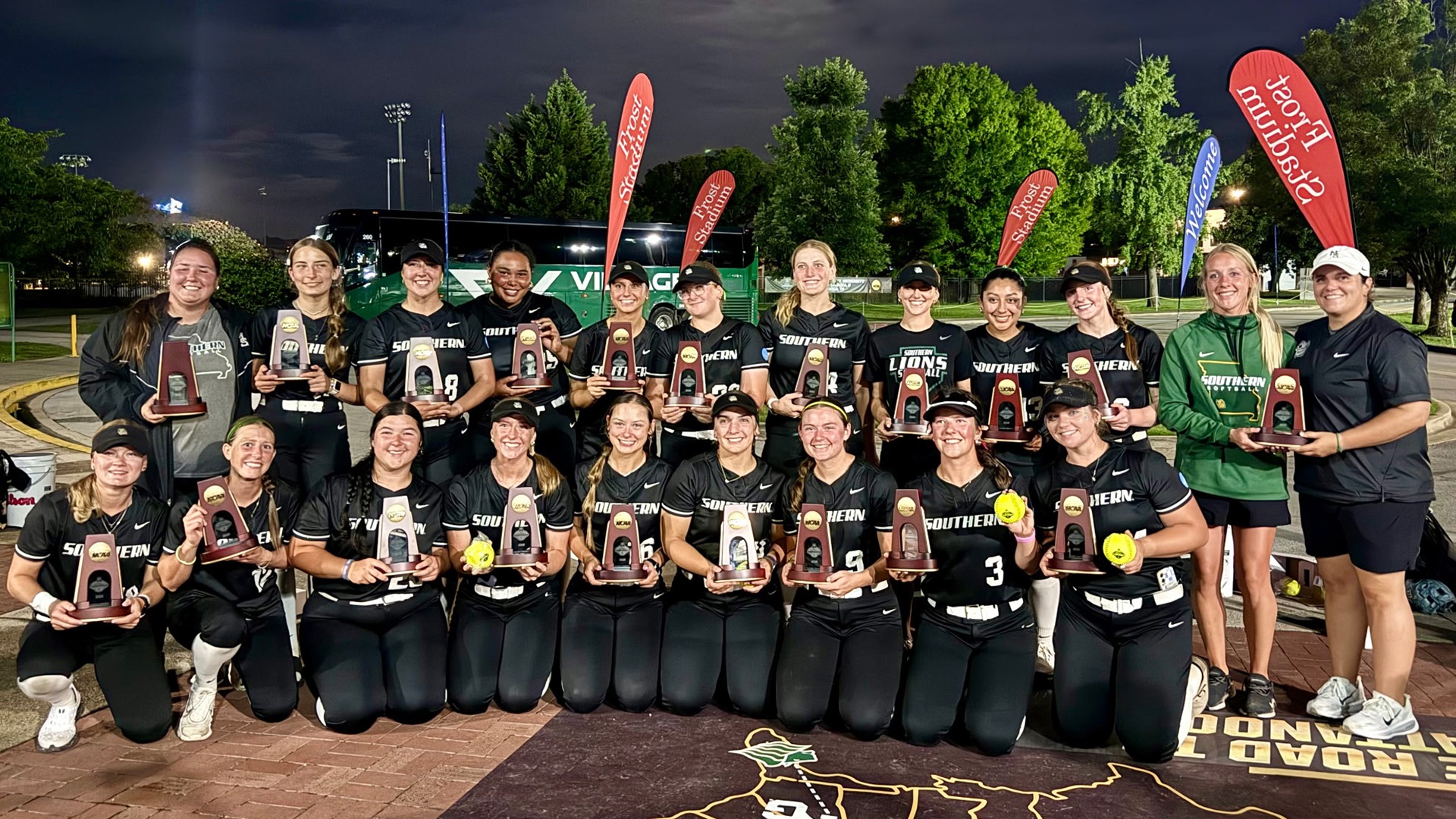 2026 MSSU SB_WCWS_Trophy_BANNER_IMG_20260531_122956.jpg