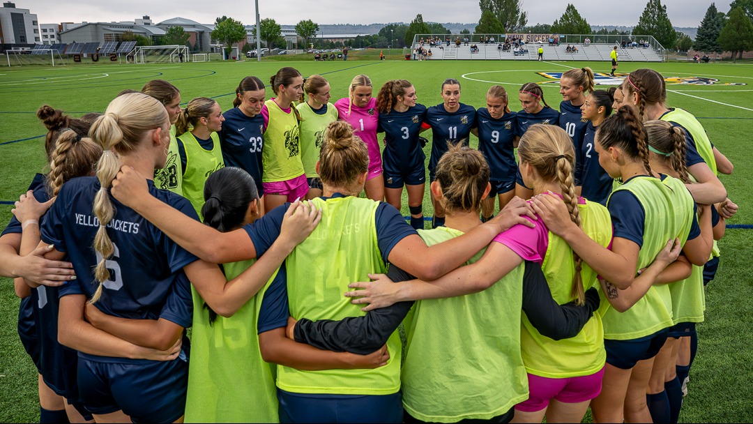 The MSUB women's soccer team huddles before a game