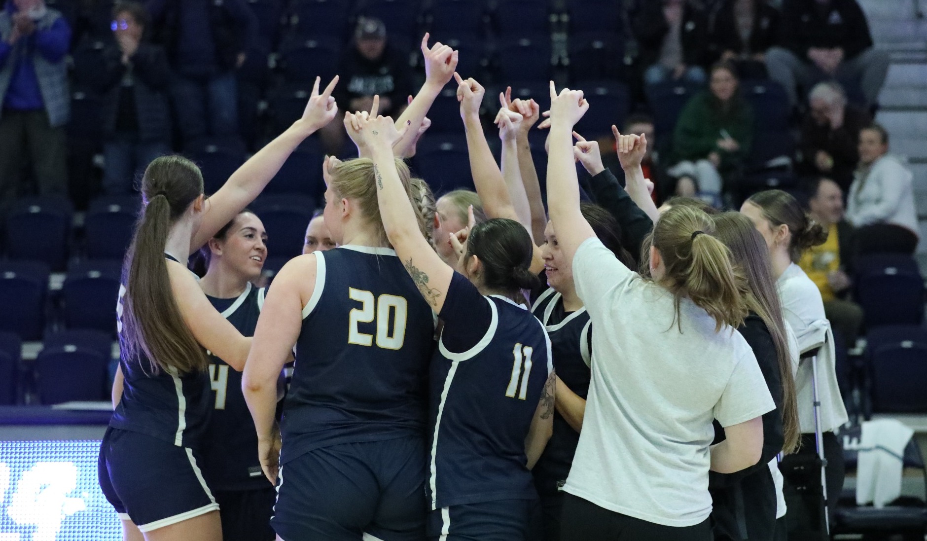 MSUB women's basketball team 