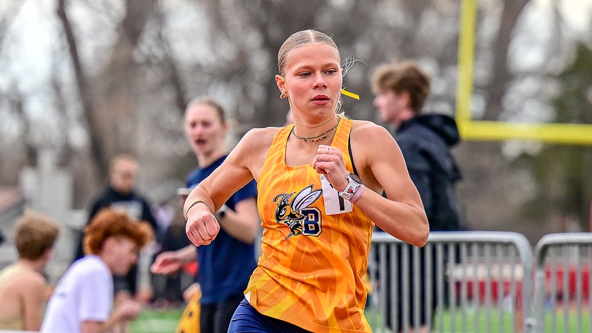 Micah Strong runs the 800m for MSUB