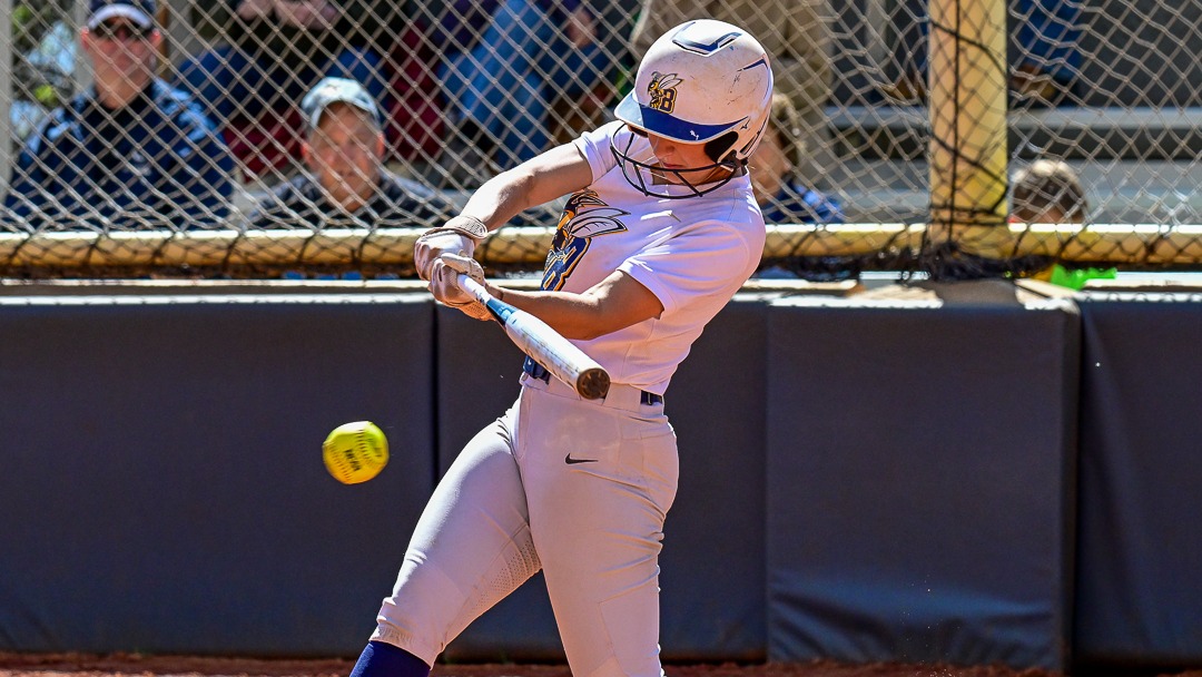 Marleigh Nieto swings at a pitch