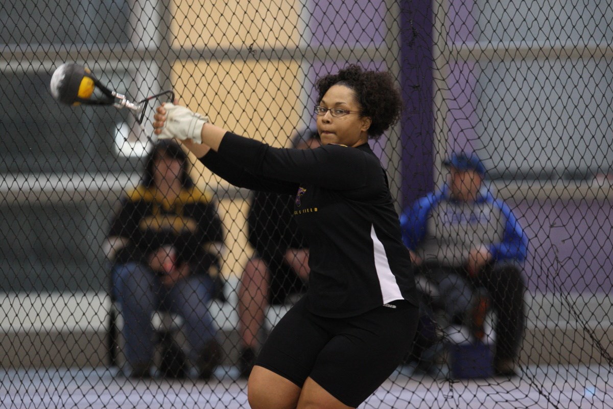 Morgan Stampley competing in the weight throw