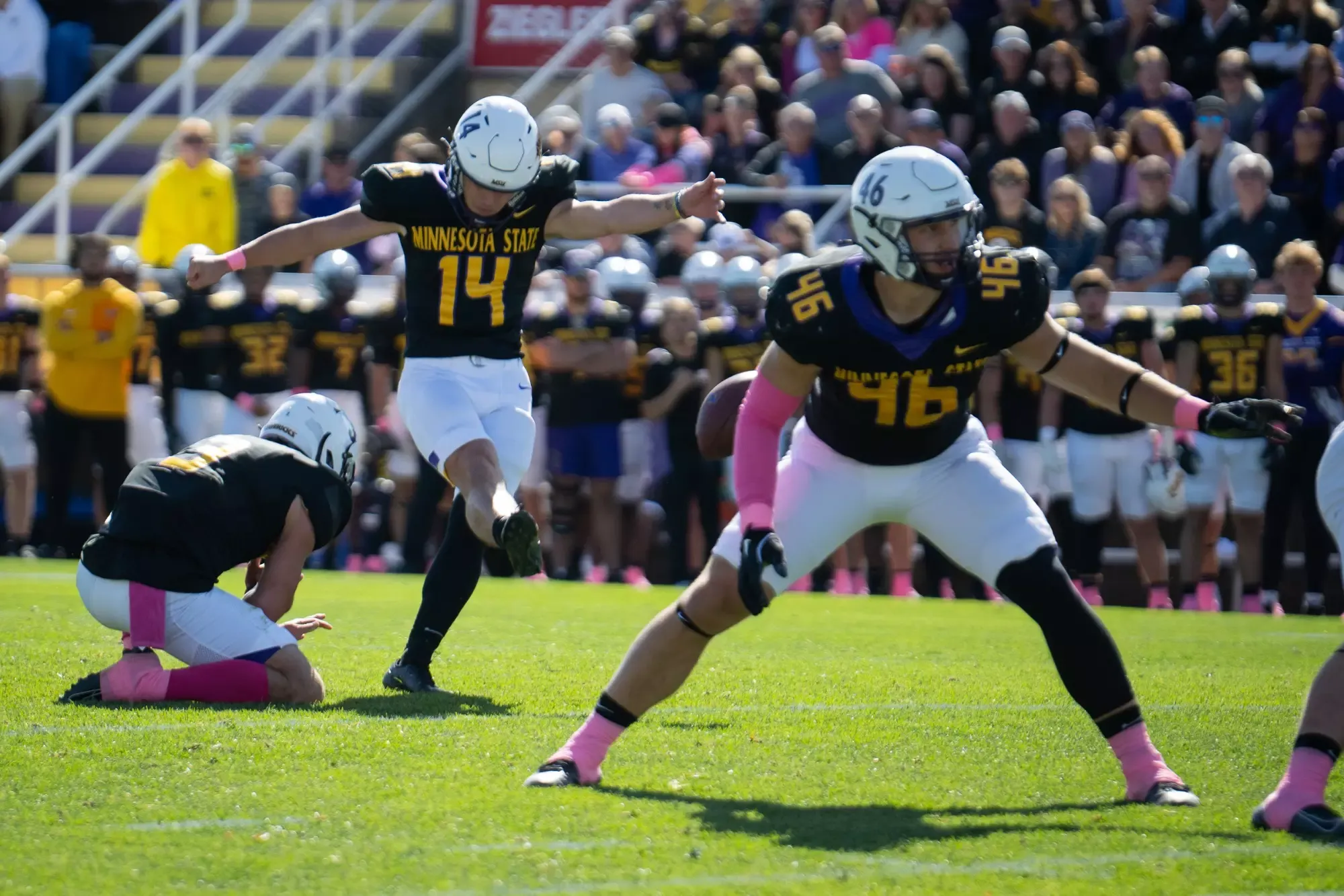Connor Fournier attempting a 51-yard field goal