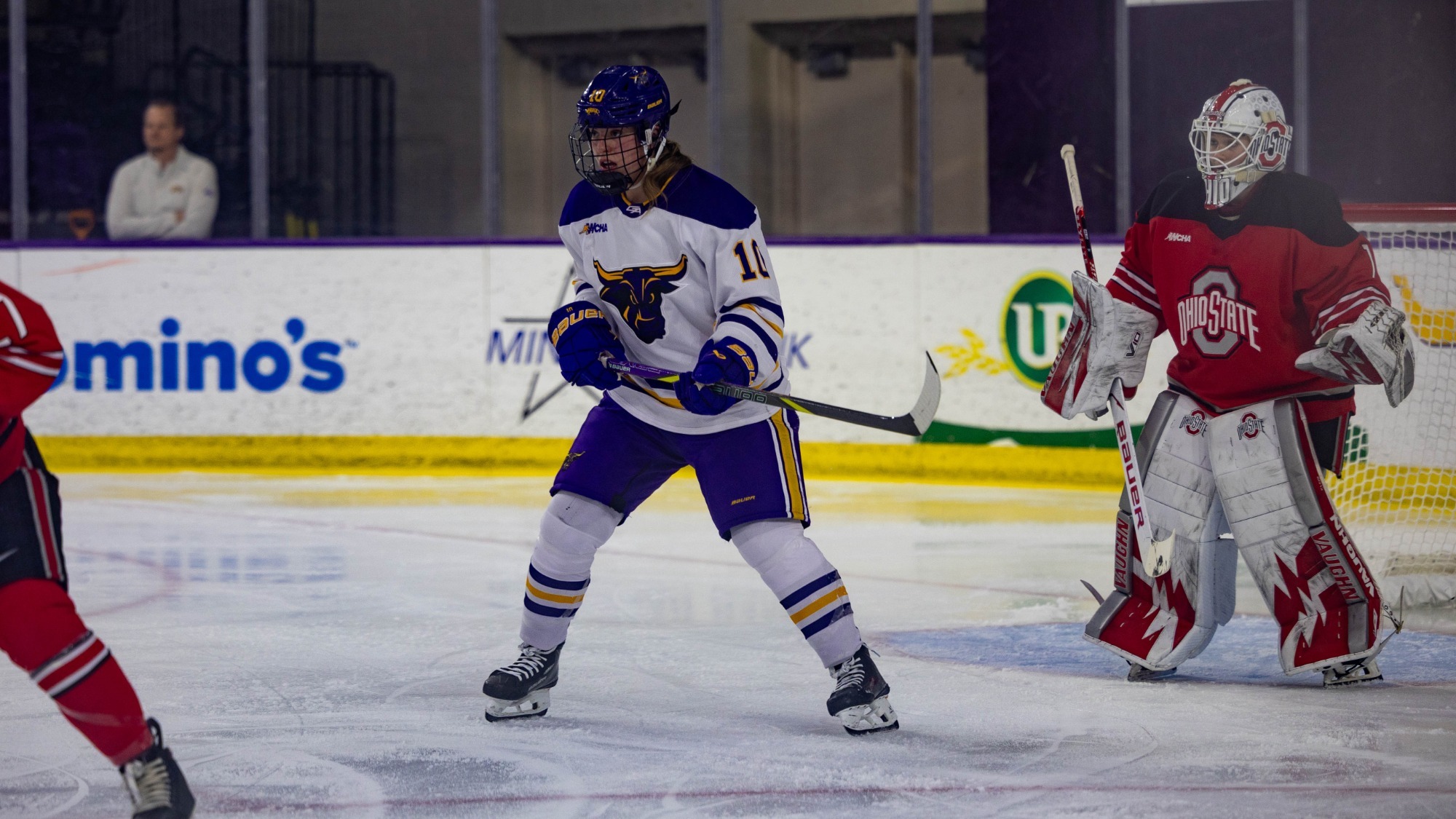Zoe Lopez sets up in front of the Ohio State crease during their game on Jan. 16