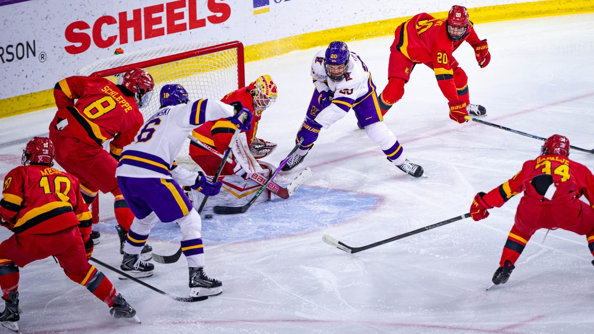 MAvericks netfront scramble with Jack Smith vs. Ferris State