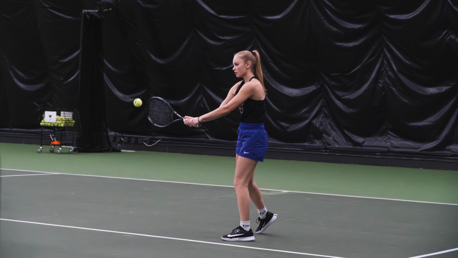 Lucie Sliskova backhand at Gustavus court 2