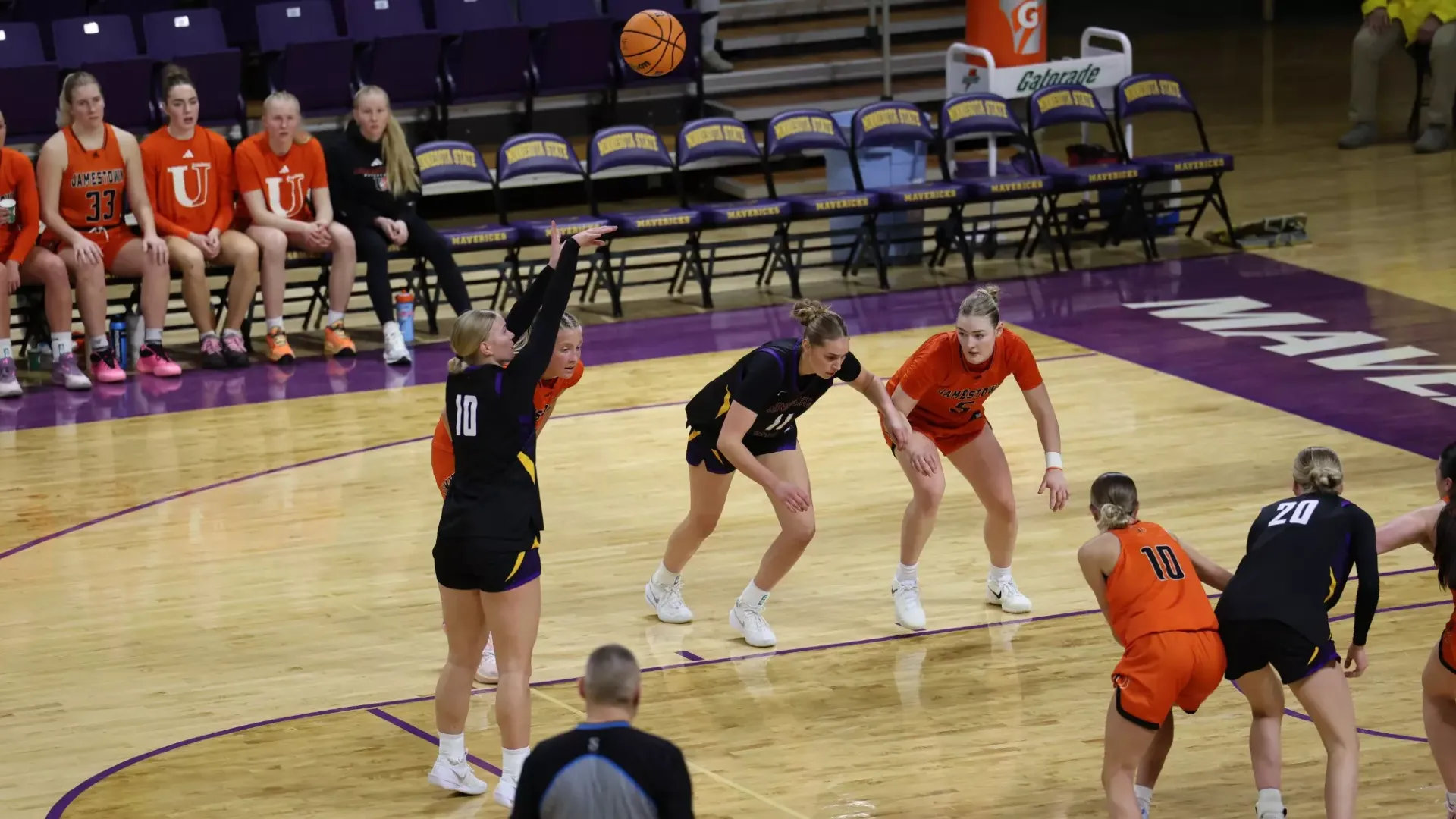 Rhyan Holmgren takes a shot at the free throw line against UJ