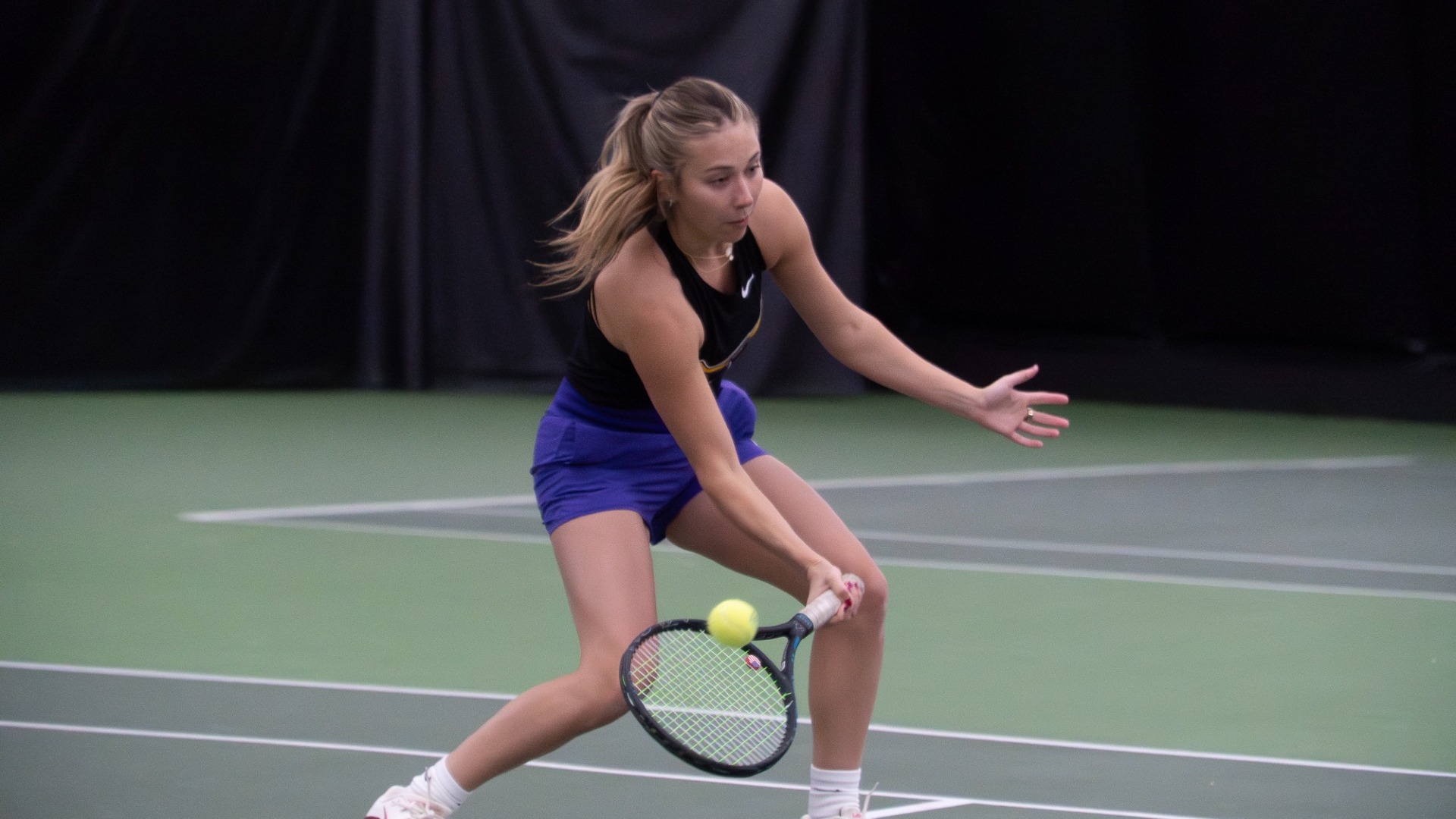 McKenna Demarce low forehand volley at GAC