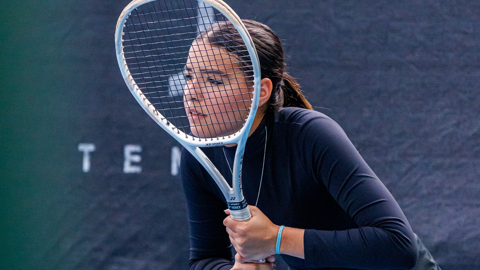An action shot of Tais Guimaraes