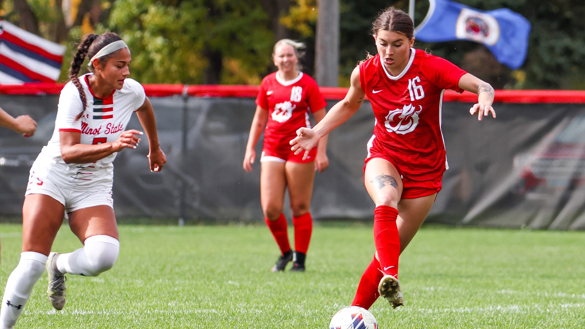 Big Second Half Lifts Minot State Past Dragon Women's Soccer, 30 MSU