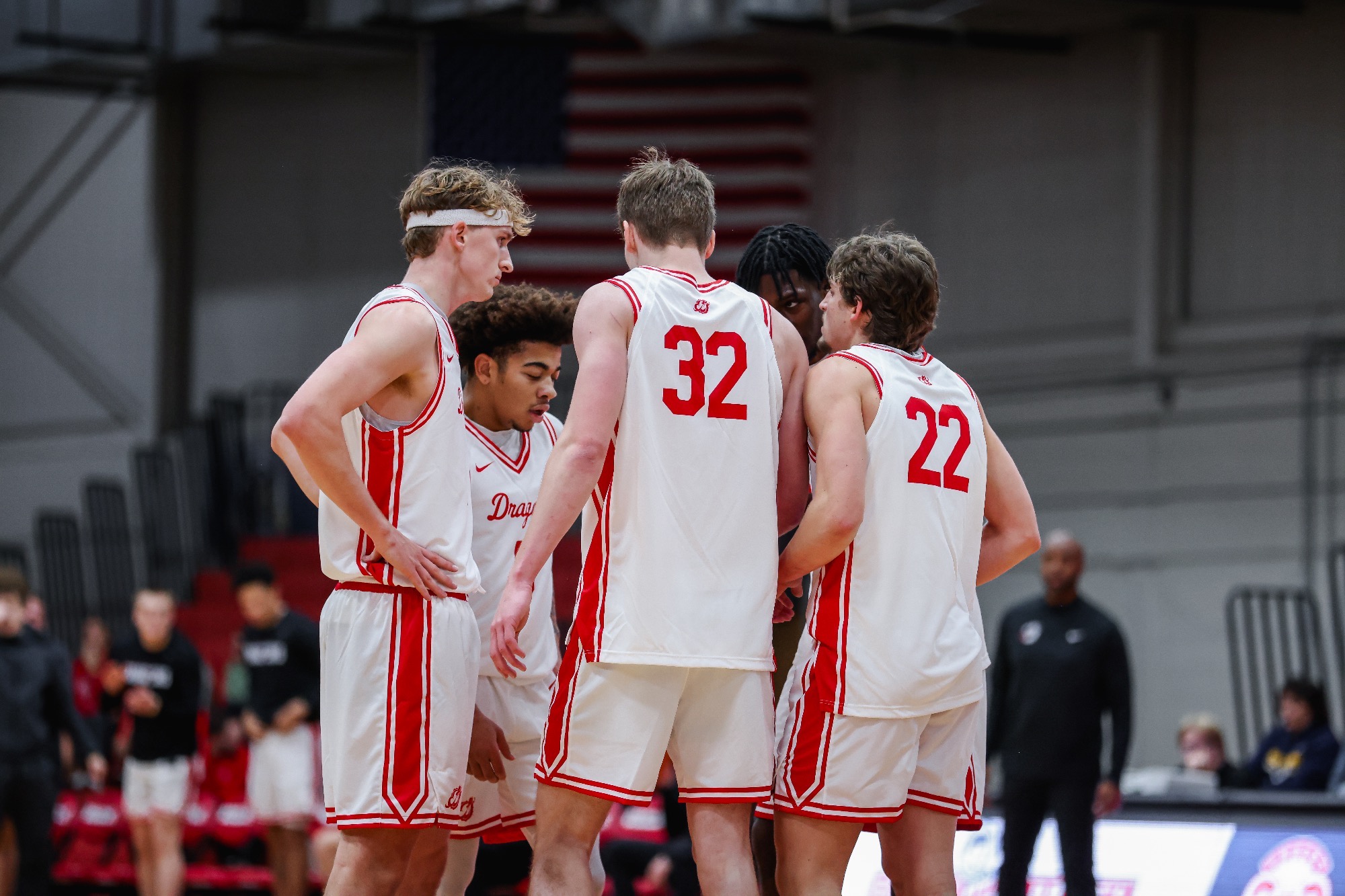 MSUM men's basketball fel 82-81 at Sioux Falls on Saturday.