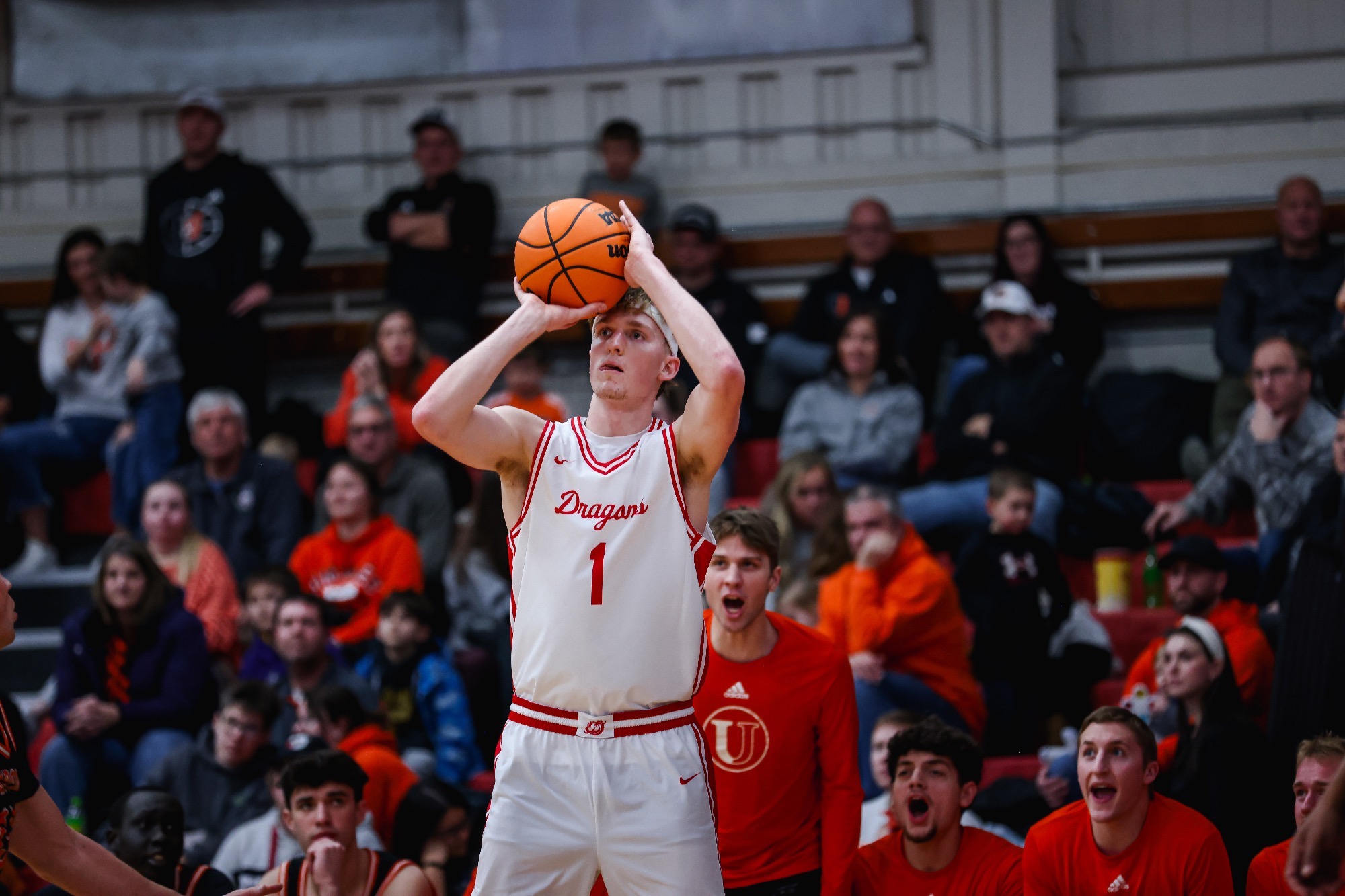 Sam Hastreiter named NSIC North Division Player of the Week 