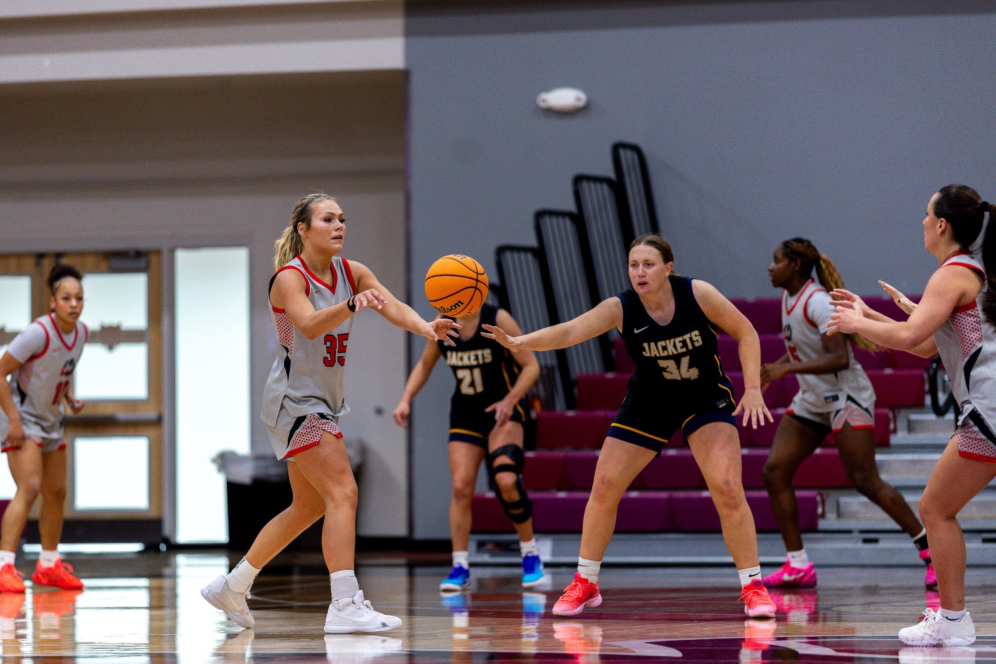 Caylin Kelly finished with a double-double of 14 points and 13 rebounds in MSUM's victory over MSU Billings