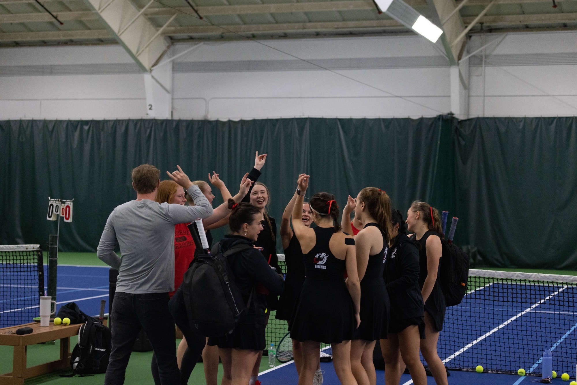 Dragon tennis wrapped up fall action on Saturday, October 3, finishing 2-2 during the non-championship slate. 