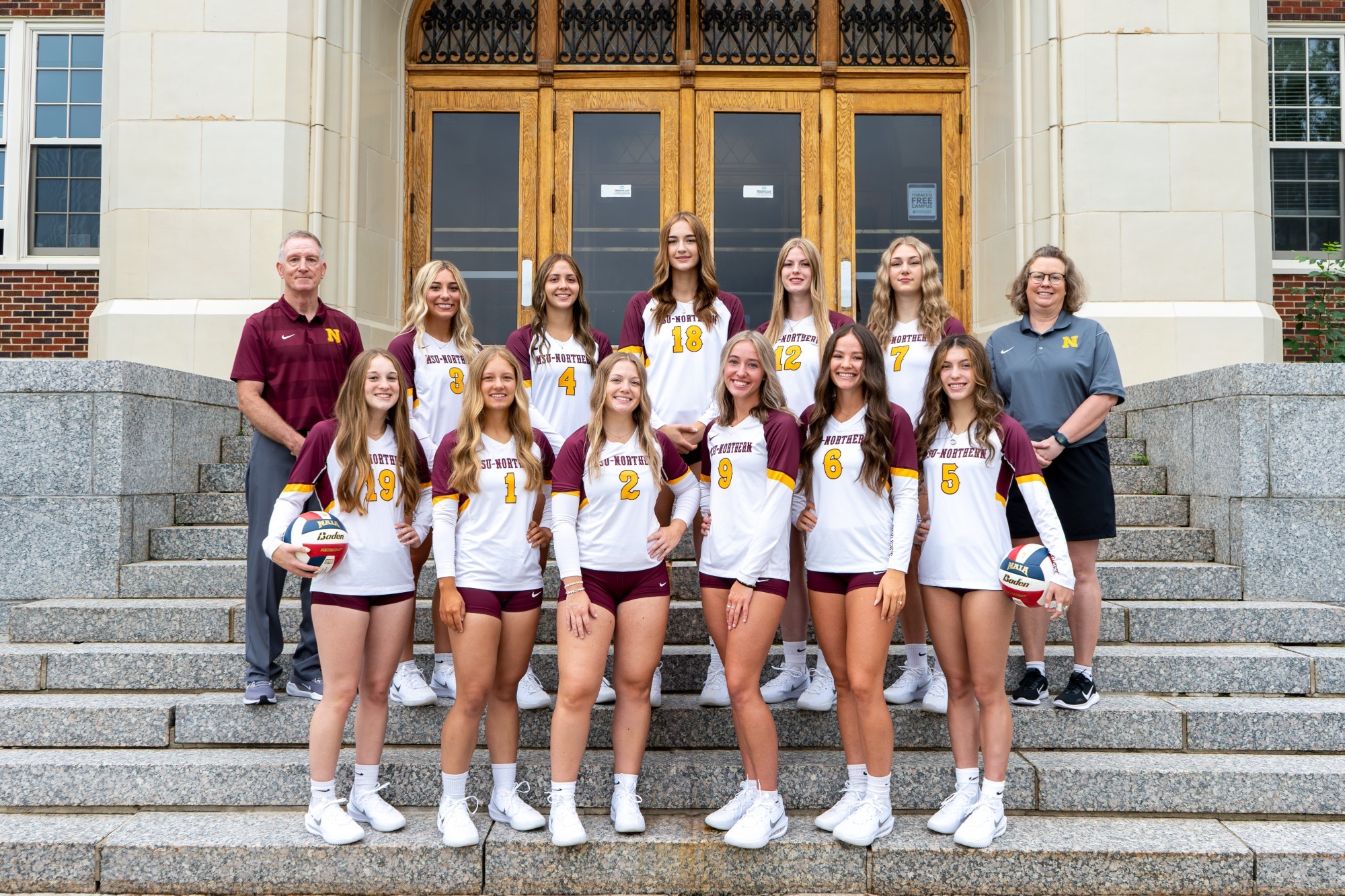 2025 volleyball team photo