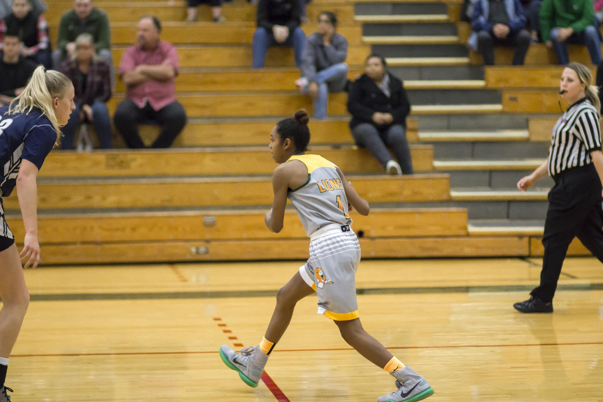 Milan Woods 201819 Women's Basketball Multnomah University Athletics