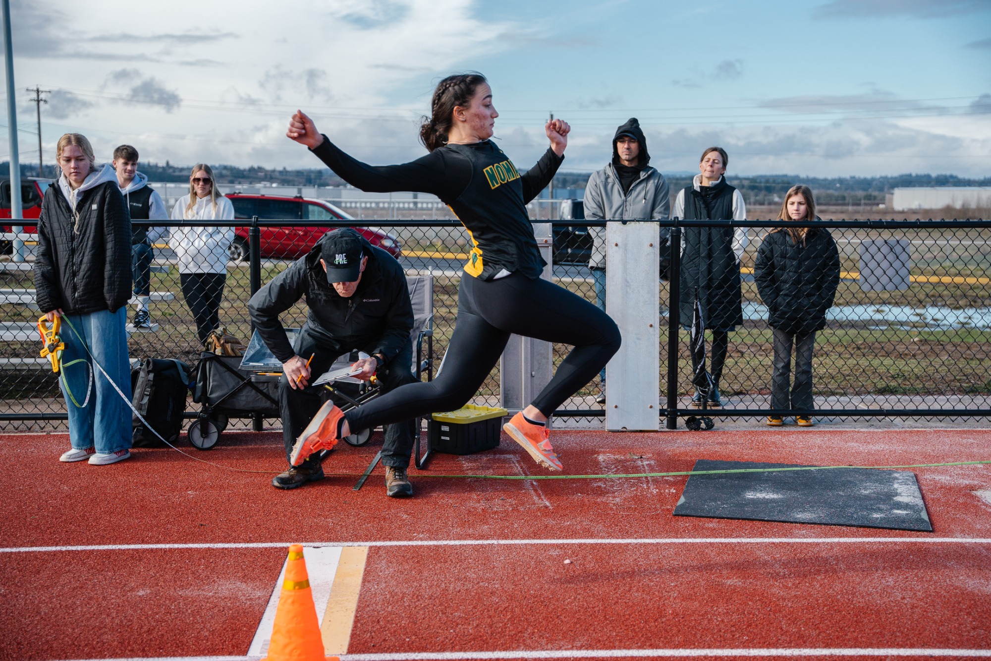 Men's & Women's Track & Field 2024-2025