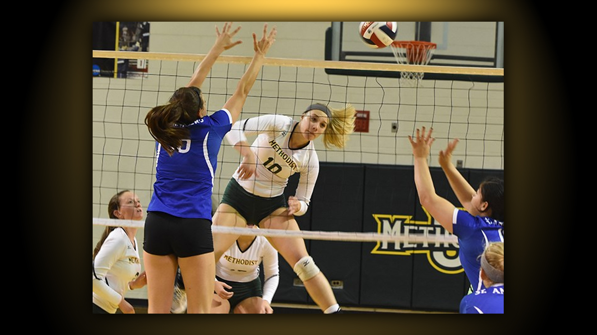 Volleyball Rides Strong Openings To a Pair of Sweeps Methodist