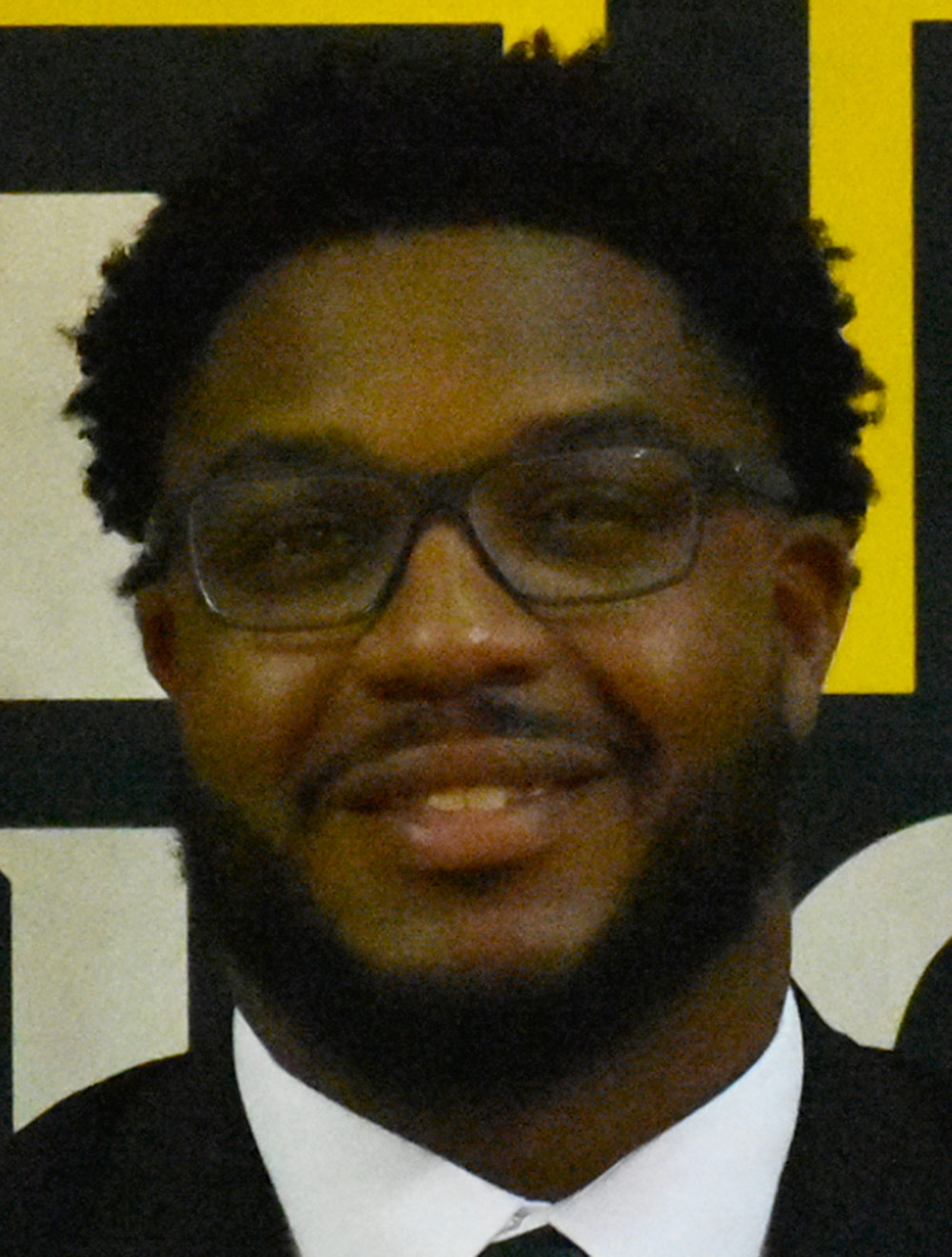 2022-23 Assistant coach Tyrone Smith