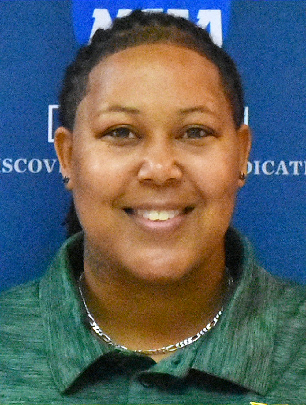 2022-23 Assistant coach Leigh Matthews