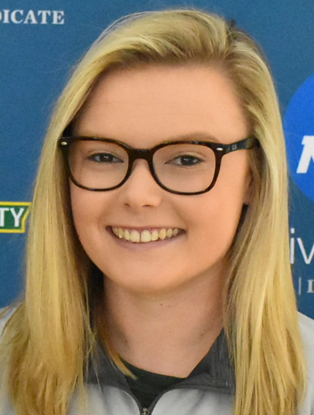 2023 Headshot of Kayla Molivas