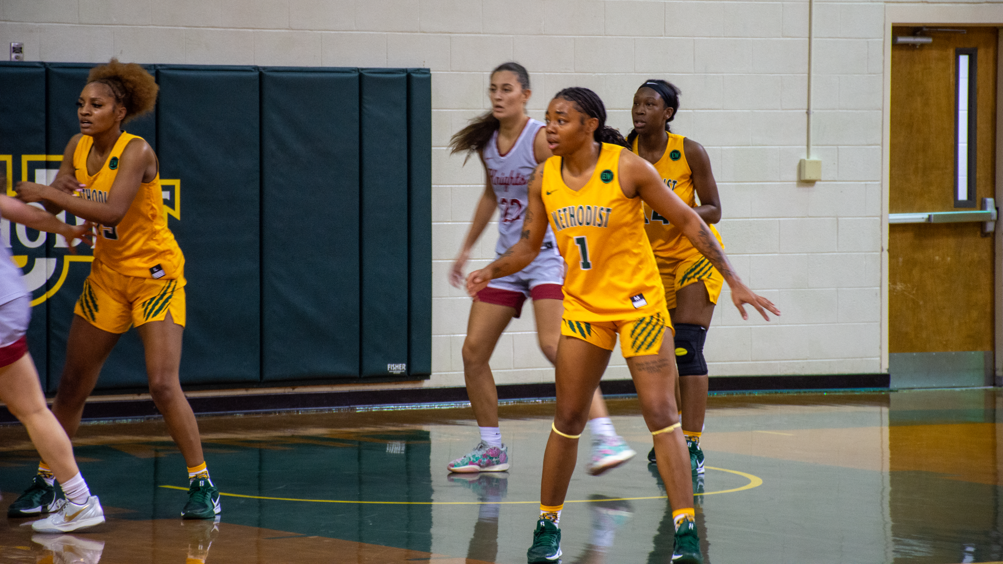 Nyleiah White on defense