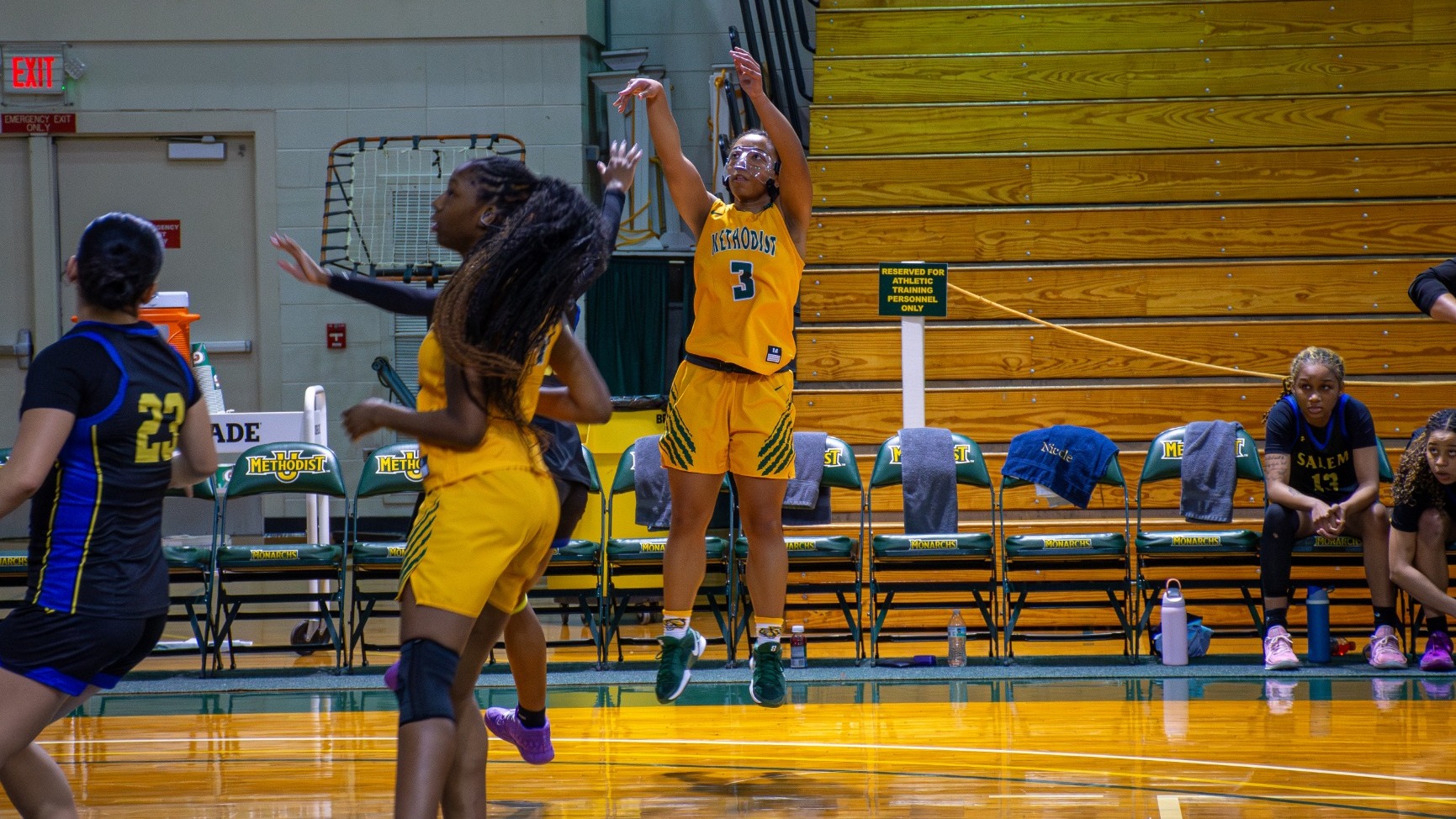Elise Robbins with a pull-up jumper against Salem at home